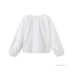 Blonde bluse i hvid bomuld – set bagfra -Et Sanset Univers