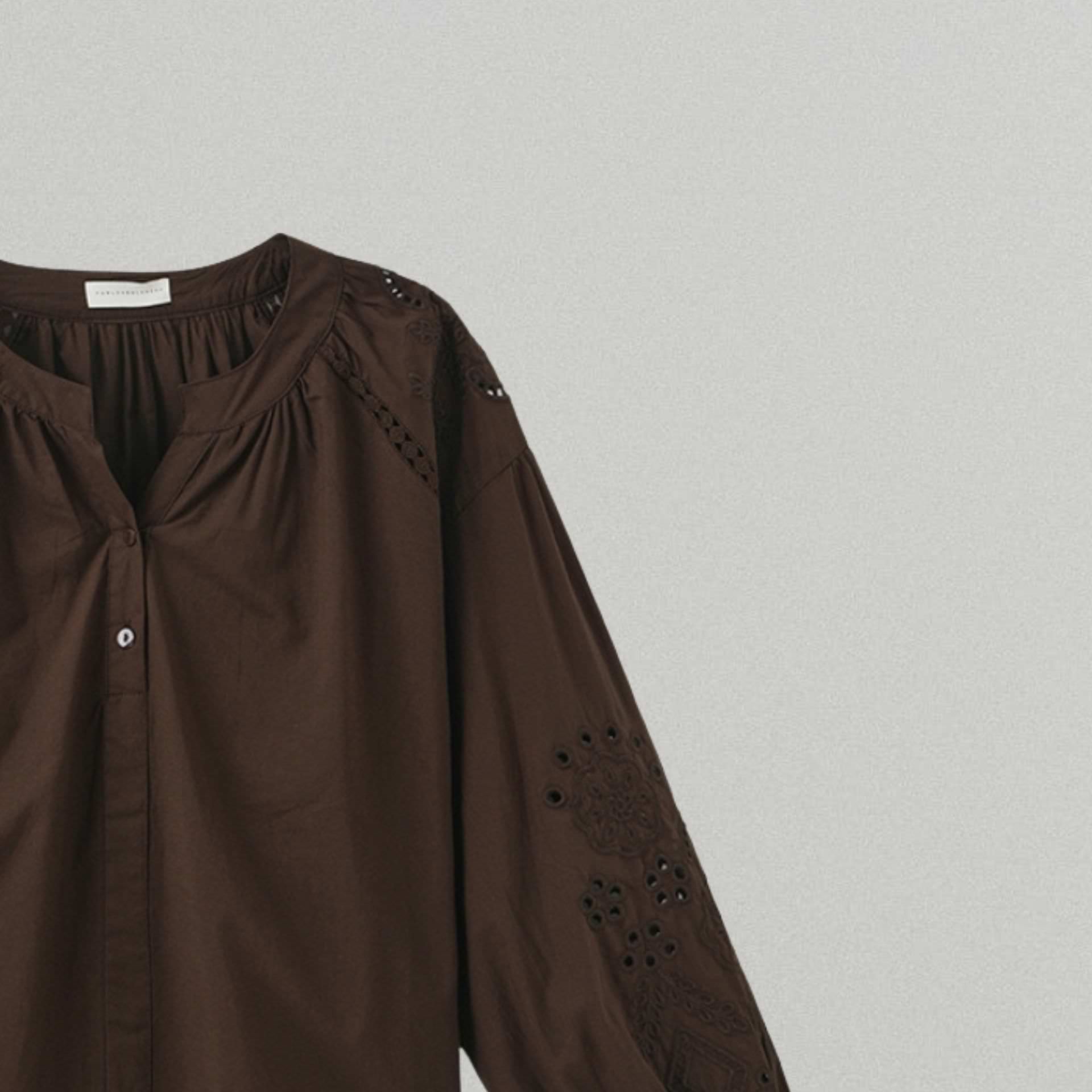 Alis blonde bluse - Mørkebrun