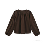 Blonde bluse i mørkebrun bomuld – set bagfra - Et Sanset Univers