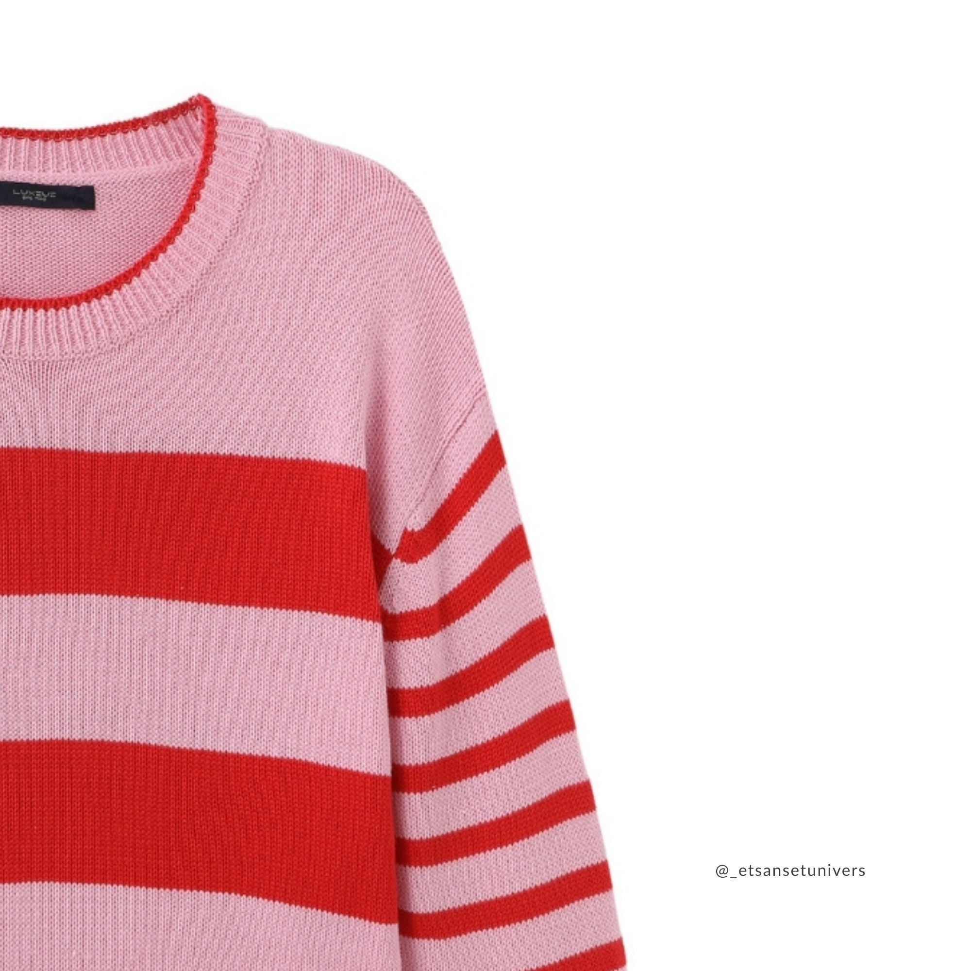 Aminah strik i Hindbær kys – detalje af striber og rund hals – LUXZUZ // ONE TWO hos Et Sanset Univers