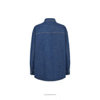 ⭐ bestseller - Mille Denim Skjorte og Jakke - Washed Blue Denim - OEKO-TEX økologisk bomuld - set bagfra - et sanset univers